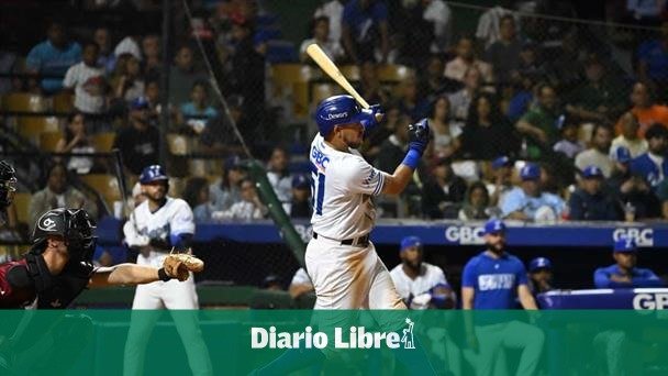 LIDOM: Los Tigres del Licey dejan en el terreno a los Gigantes LIDOM: Los Tigres del Licey dejan en el terreno a los Gigantes