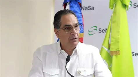 MP acusa al exdirector de SeNaSa de liderar rojo MP acusa al exdirector de SeNaSa de liderar rojo