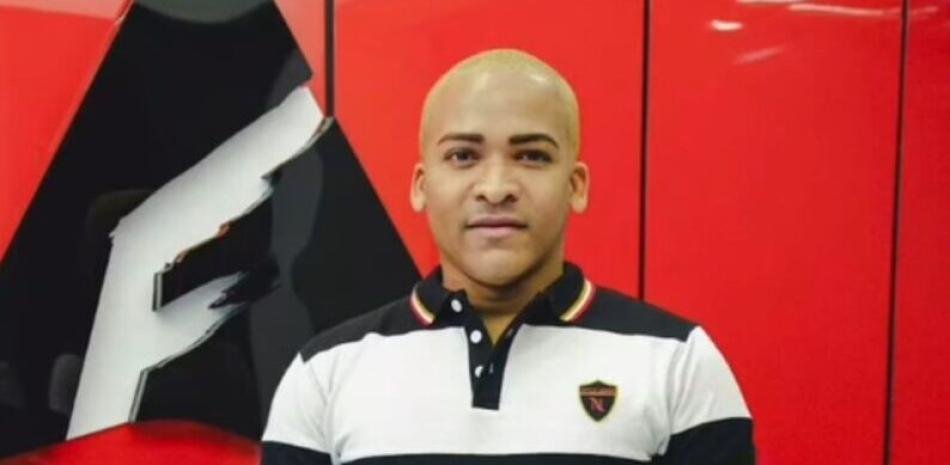 Melvin TV pide ayuda para costear el tratamiento contra el cáncer de colon Melvin TV pide ayuda para costear el tratamiento contra el cáncer de colon