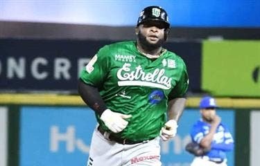 Sanó dispara dos jonrones y las Estrellas desarman a los Gigantes Resumen Lidom: Miguel Sanó dispara dos jonrones y las Estrellas desarman a los Gigantes