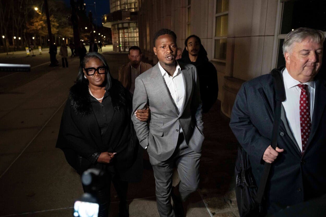 Terry Rozier enfrenta cargos de fraude y lavado de dinero en tribunal ...